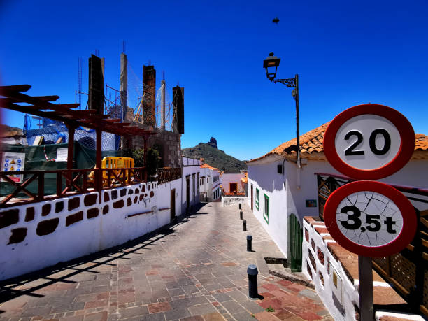 tejeda alley in grand canary island