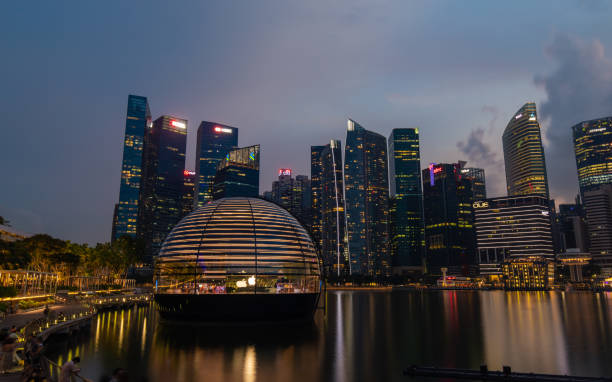 220+ Apple Store Singapore Stock Photos, Pictures & Royalty-Free Images