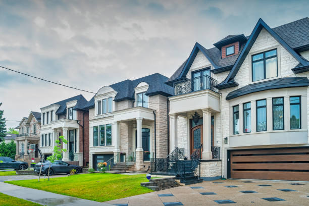 istock Large Houses Toronto Ontario Canada 1404294893
