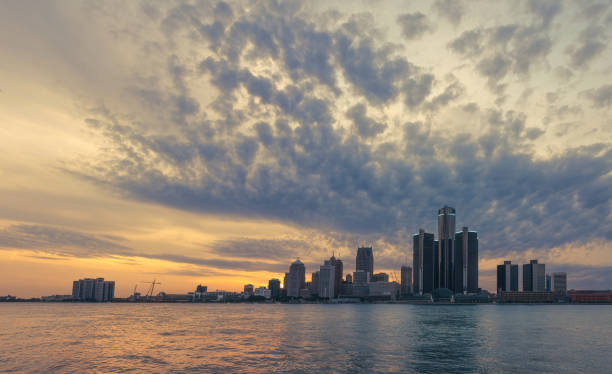 istock Detroit, Michigan - Skyline at Dusk 1404316981