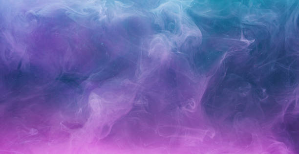 rauchfluss magie gift blau rosa farbe mischung - malfarbe grafiken stock-fotos und bilder