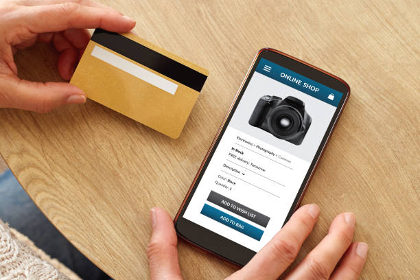 istock Online shopping concept on smartphone screen 1404367523