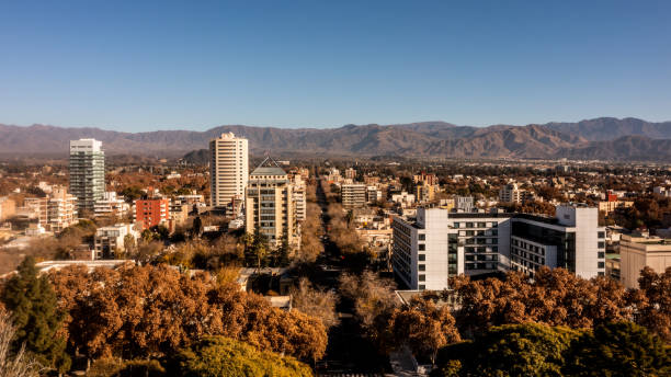 istock View of Mendoza city 1404415638