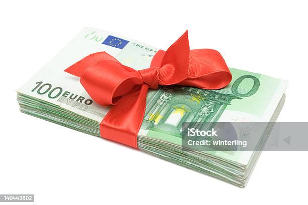 Billetes De Euro Con Cinta Foto de stock y más banco de imágenes de Acontecimiento - Acontecimiento, Aniversario, Arreglo