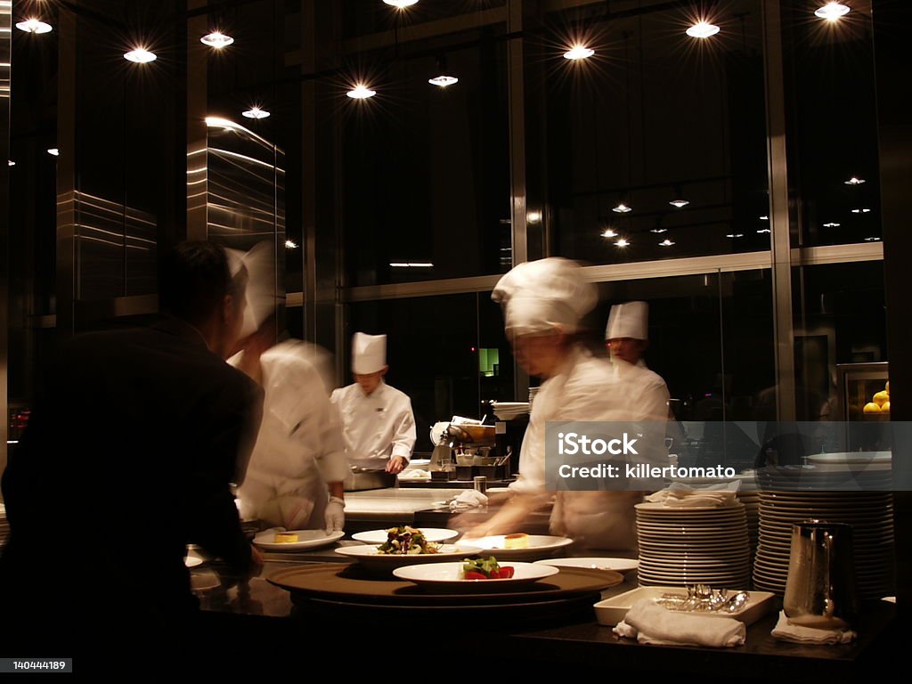 Chefs e garçom no trabalho - Foto de stock de Gourmet royalty-free