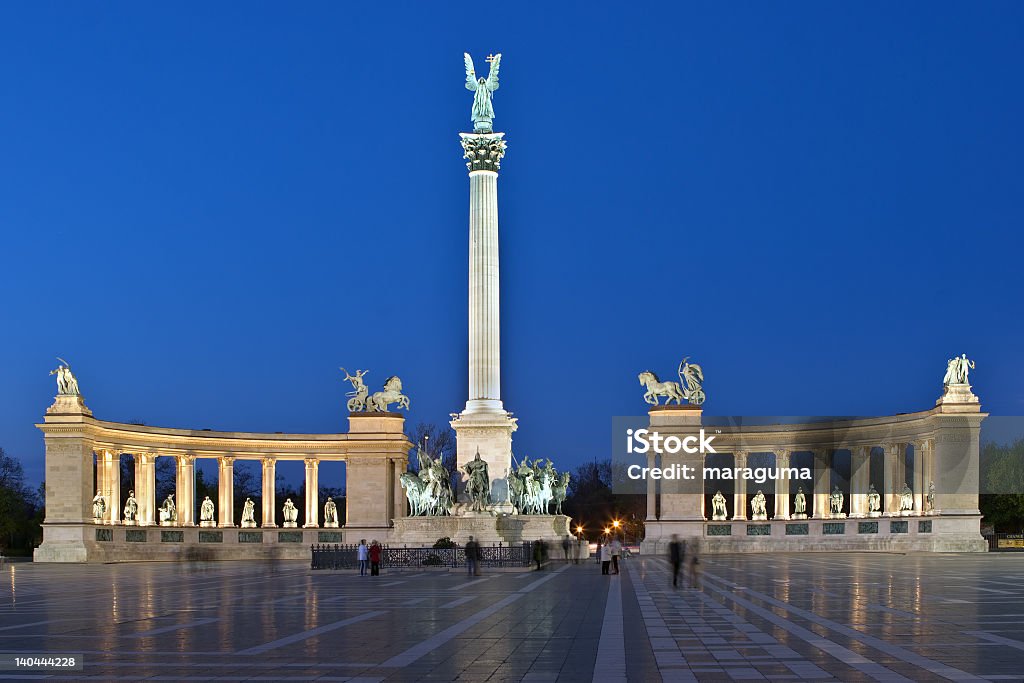 Hero's Square, Budapeste - Foto de stock de Budapeste royalty-free