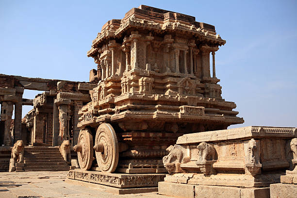 istock Stone chariot of Hampi 140445815