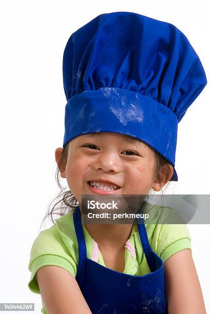 Little Cozinheiros - Fotografias de stock e mais imagens de Asiático e indiano - Asiático e indiano, Avental, Azul