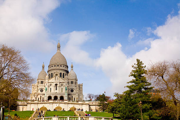 istock sacre coeur in paris 140446296