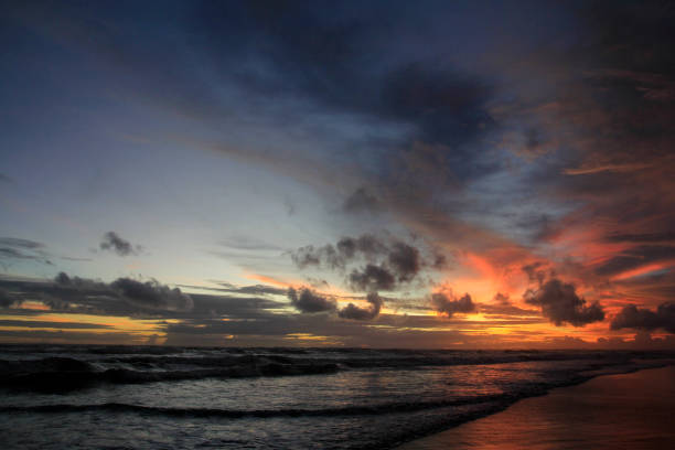 istock The sky burning with the tidal waves brings a restless atmosphere between beauty and something horrible 1404482034