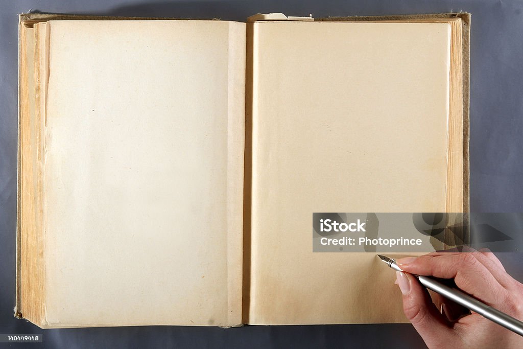 Antigo livro com Nota-writting mão nele - Royalty-free Capa de Livro Foto de stock