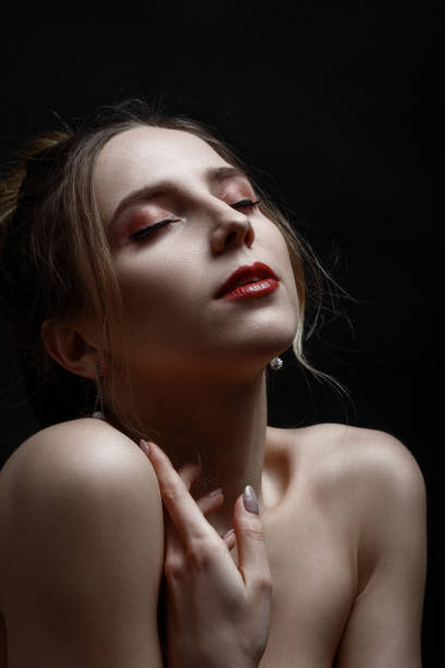 istock sensual young woman 1404513580
