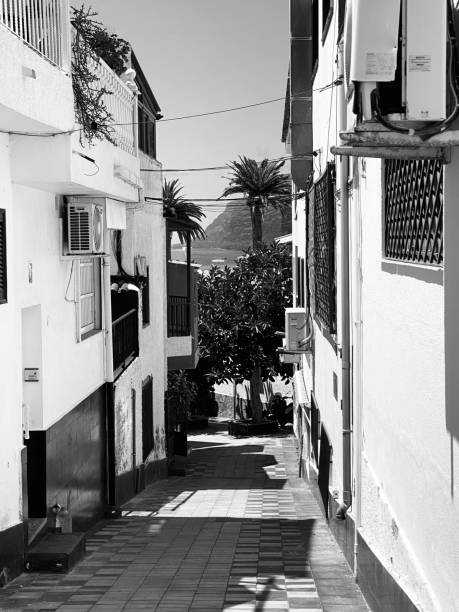 istock Pueblo Street 1404516423