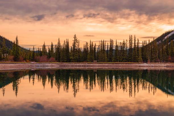 istock Warm Sunrise Over A Kananaskis Lake 1404539087