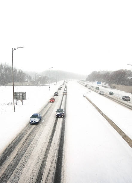 istock Oncoming traffic in a snowstorm 140453924