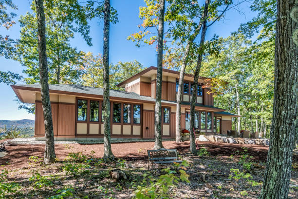 istock Modern cabin style home near the lake 1404554809