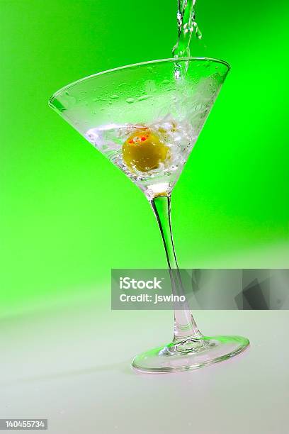 Martini Stockfoto und mehr Bilder von Alkoholisches Getränk - Alkoholisches Getränk, Betrunken, Clubs besuchen