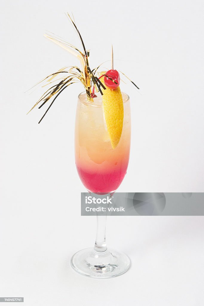 mittlere Rosa cocktail - Lizenzfrei Biegung Stock-Foto