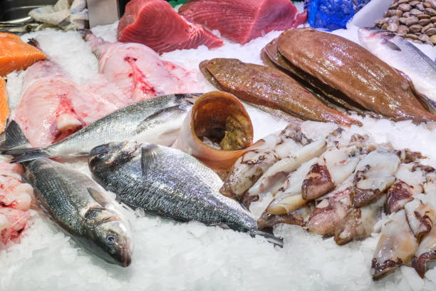 istock Market stall with fish and seafood 1404581503