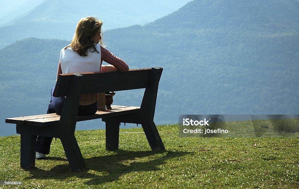 Frau Blick in die Vergangenheit - Lizenzfrei Abgeschiedenheit Stock-Foto