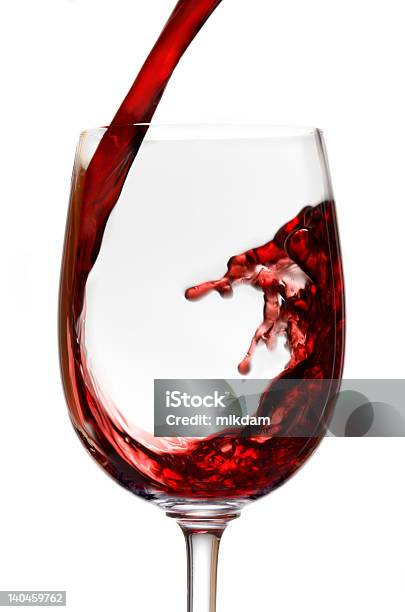 Vinho Tinto - Fotografias de stock e mais imagens de Bebida - Bebida, Bebida Alcoólica, Comida e Bebida