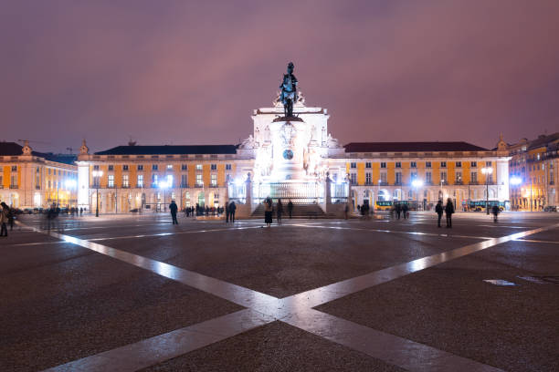 istock Commerce square in Lisbon, Portugal 1404615186
