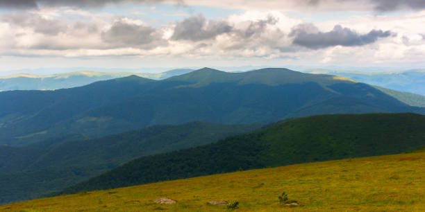 istock mountain landscape on a cloudy day 1404633968