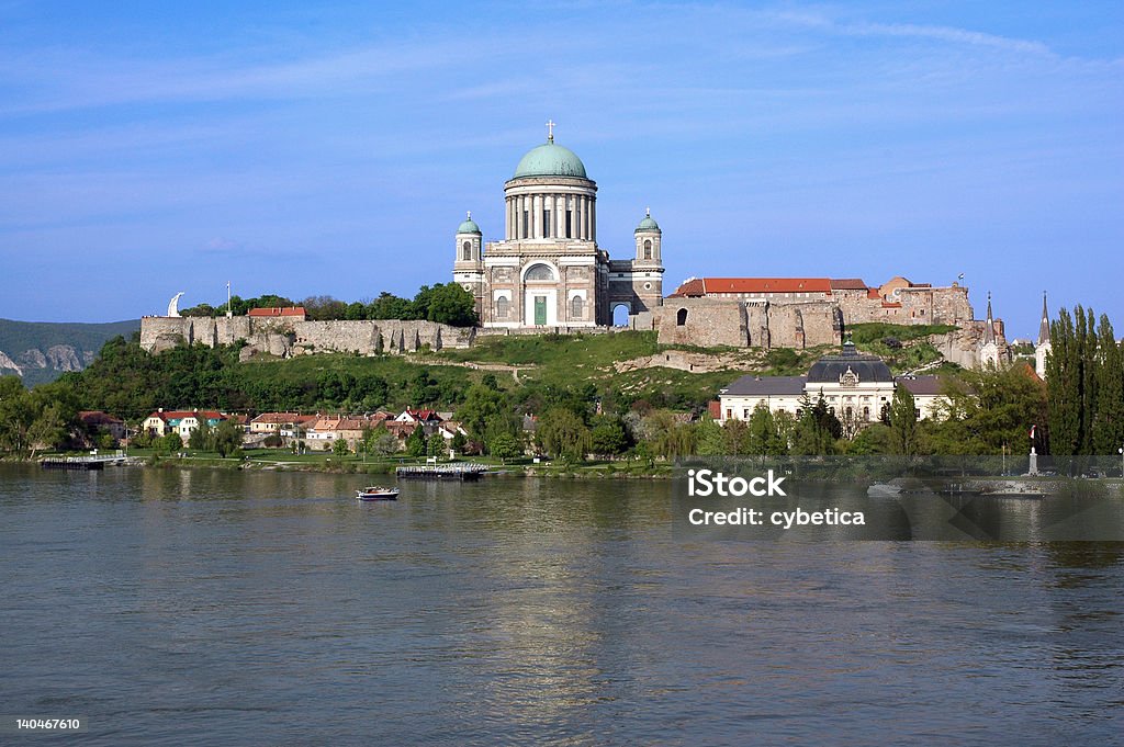 Basilique d'Esztergom - Photo de Esztergom libre de droits