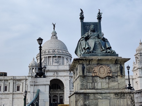 The Victoria Memorial is an iconic structure in Kolkata. This white marbled opulent structure established in 1921,  and was built in memory of Queen Victoria to celebrate her 25 years of rule over India and is almost a replica of the Victoria Memorial in London.