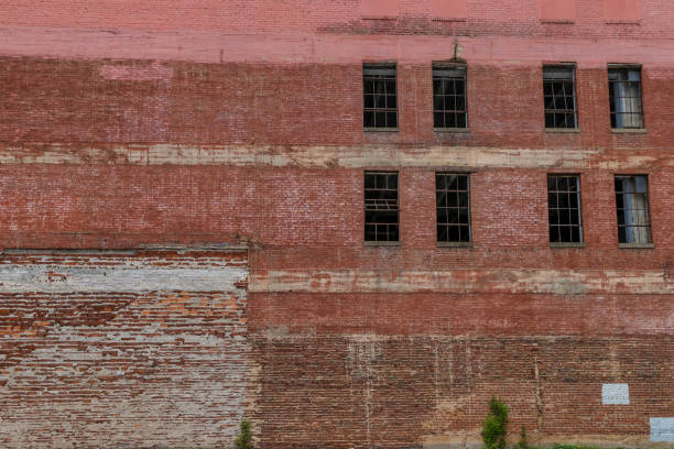 istock Background image of an old brick warehouse 1404695778