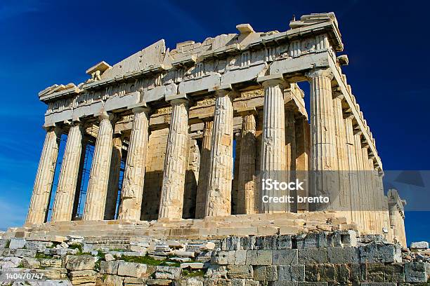 O Partenão - Fotografias de stock e mais imagens de Acrópole - Atenas - Acrópole - Atenas, Antigo, Ao Ar Livre