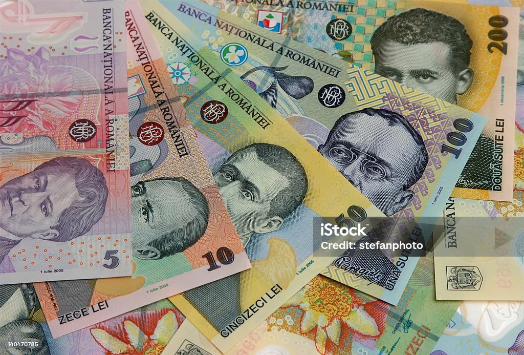 Rumano billetes de banco - Foto de stock de 200 libre de derechos