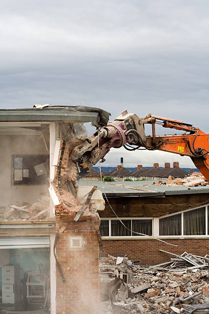 istock Demolition of a Building 140471141