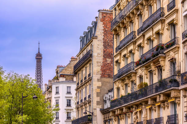 istock Parisian residences with the Eiffel Tower 1404714115