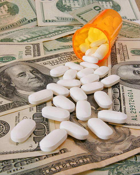 istock Addiction to prescription medecine 140471471