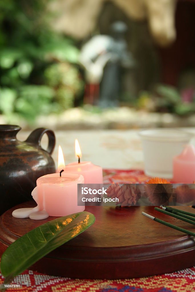 Tratamiento de aromaterapia en el jardín - Foto de stock de Aire libre libre de derechos