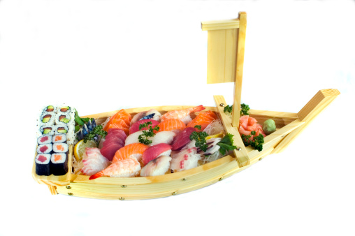 Sushi uramaki sashimi