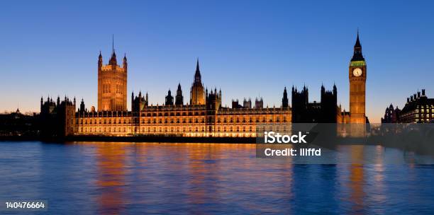 Palace Of Westminster W Zmierzch - zdjęcia stockowe i więcej obrazów Anglia - Anglia, Bez ludzi, Big Ben