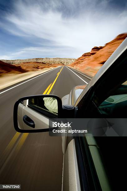 Viagem De Automóvel - Fotografias de stock e mais imagens de Alfalto - Alfalto, Ao Ar Livre, Aventura