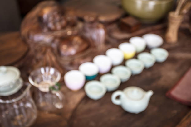Exquisite Chinese tea set, glass tea cups, ceramic teapots and tea bowls