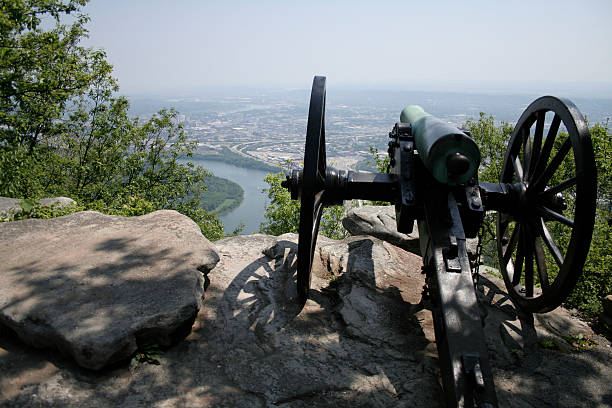 istock Cannon at Point Park Lookout Mountain 140478035