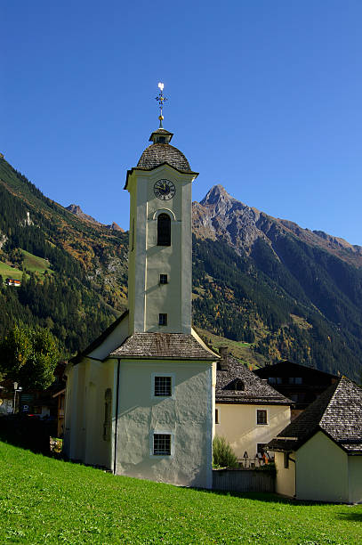 istock BRandberg Church 140478491