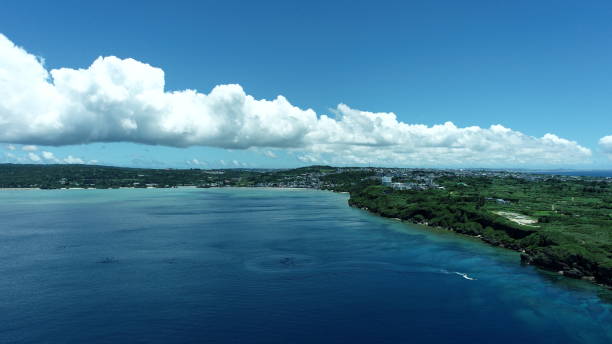 沖縄空中撮影 - surf turf ストックフォトと画像