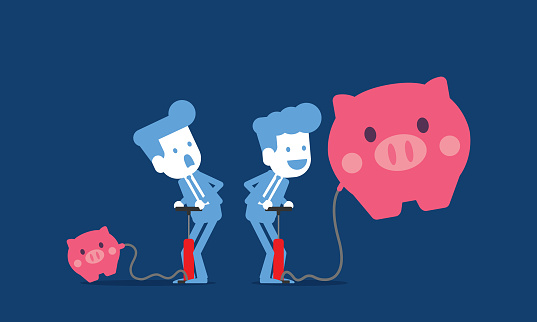 Businessmen pumps a piggy bank balloons, Making money