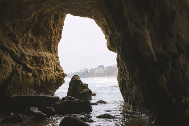 istock Caves in Laguna Beach 1404932738