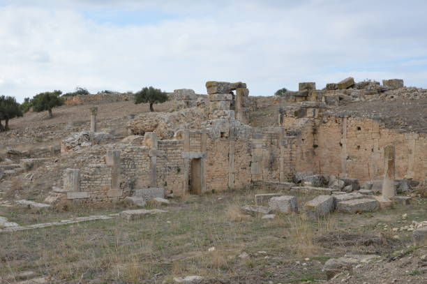 istock Ruined Roman city 1404963391