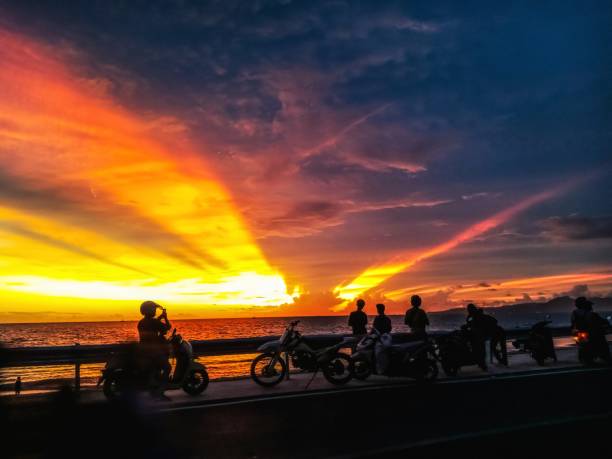 istock Sunset view on Pelabuhan Ratu beach - Indonesia 1404978409