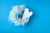 結婚式のイメージデザイン---美しい白い花輪