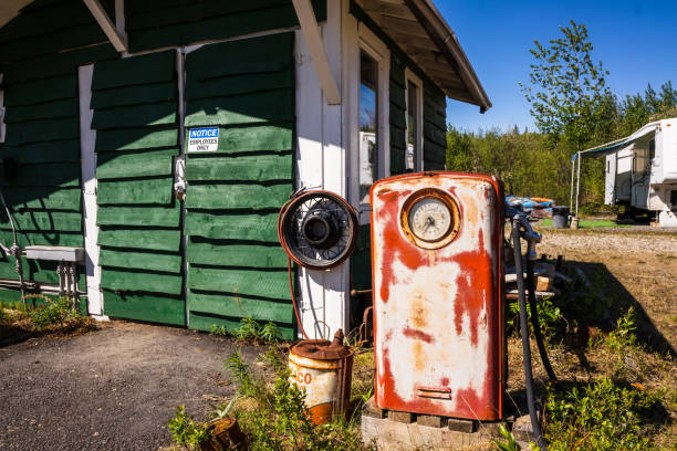 istock Gas Station along the Alaska 1405144470