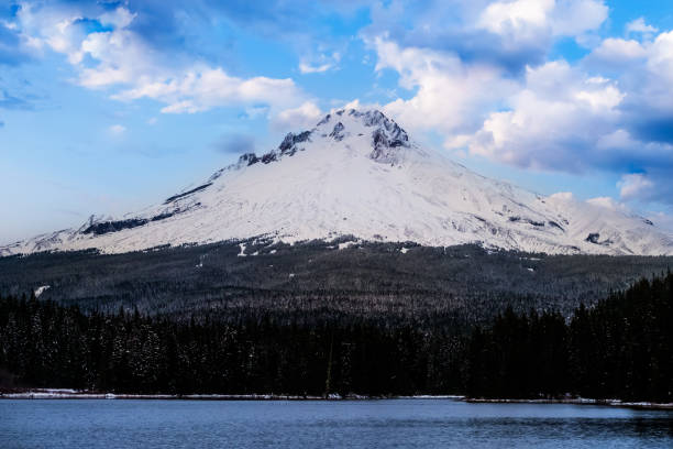 istock Mount Hood National Forest, Oregon, USA 1405170913
